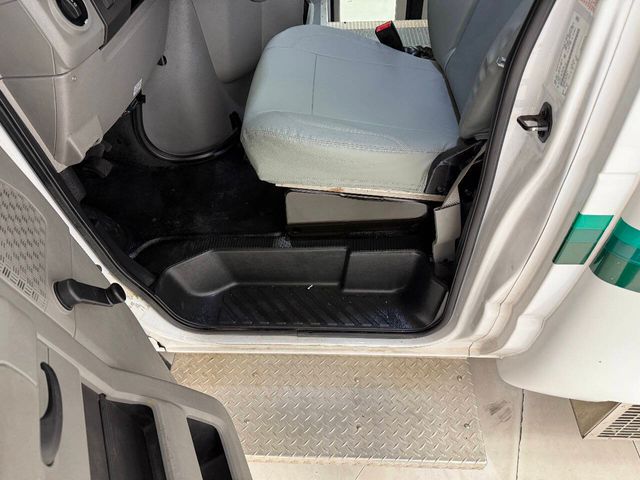 2016 Ford E-Series E-350 SD | Houston, TX | Houston Auto Credit 2016 Ford E-Series E-350 SD | Houston, TX | Houston Auto Credit