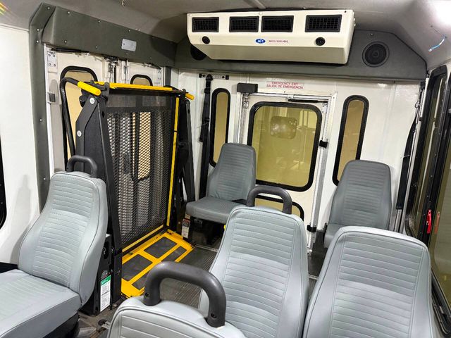 2016 Ford E-Series E-350 SD | Houston, TX | Houston Auto Credit 2016 Ford E-Series E-350 SD | Houston, TX | Houston Auto Credit