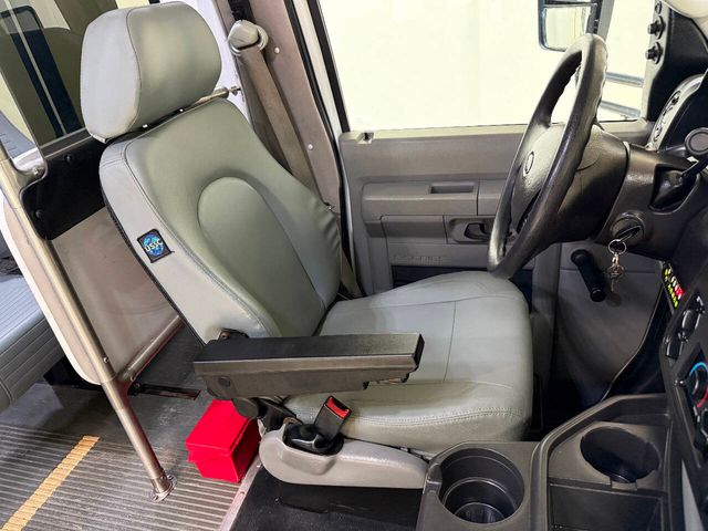 2016 Ford E-Series E-350 SD | Houston, TX | Houston Auto Credit 2016 Ford E-Series E-350 SD | Houston, TX | Houston Auto Credit