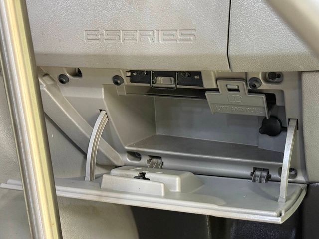 2016 Ford E-Series E-350 SD | Houston, TX | Houston Auto Credit 2016 Ford E-Series E-350 SD | Houston, TX | Houston Auto Credit