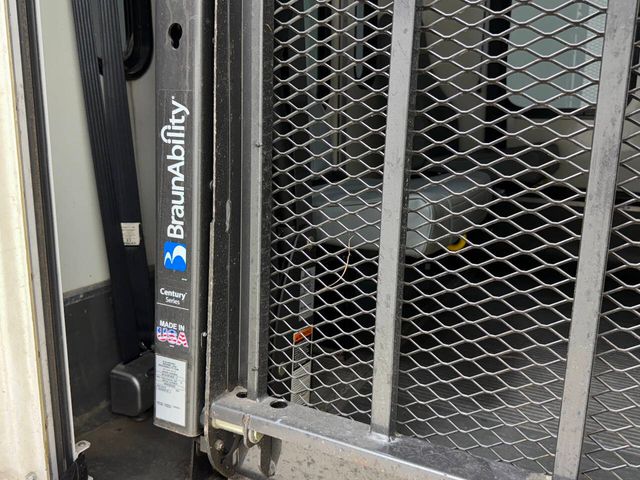 2016 Ford E-Series E-350 SD | Houston, TX | Houston Auto Credit 2016 Ford E-Series E-350 SD | Houston, TX | Houston Auto Credit