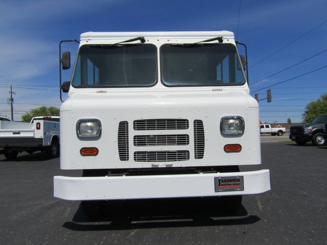 2016 Ford E350 12' Stepvan 2016 Ford E350 12' Stepvan