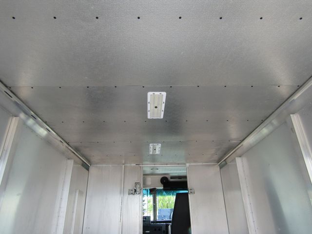 2016 Ford E350 12' Stepvan