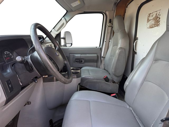 2016 Ford ECONOLINE E350 15FT Box LIFTGATE V8 | Canton, Ohio | Ohio Auto Warehouse LLC 2016 Ford ECONOLINE E350 15FT Box LIFTGATE V8 | Canton, Ohio | Ohio Auto Warehouse LLC