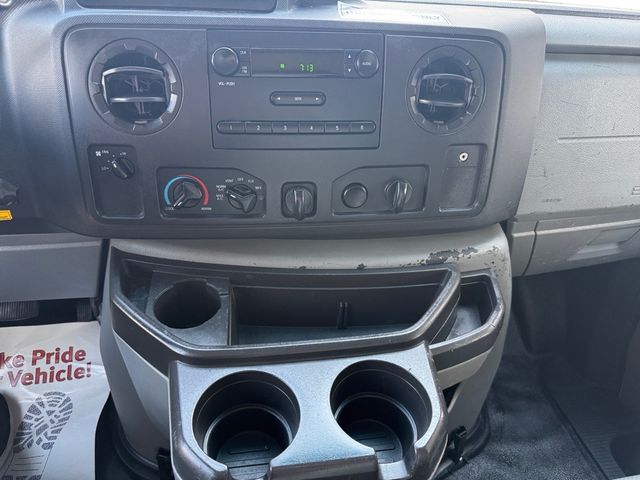 2016 Ford ECONOLINE E350 15FT Box LIFTGATE V8 | Canton, Ohio | Ohio Auto Warehouse LLC 2016 Ford ECONOLINE E350 15FT Box LIFTGATE V8 | Canton, Ohio | Ohio Auto Warehouse LLC