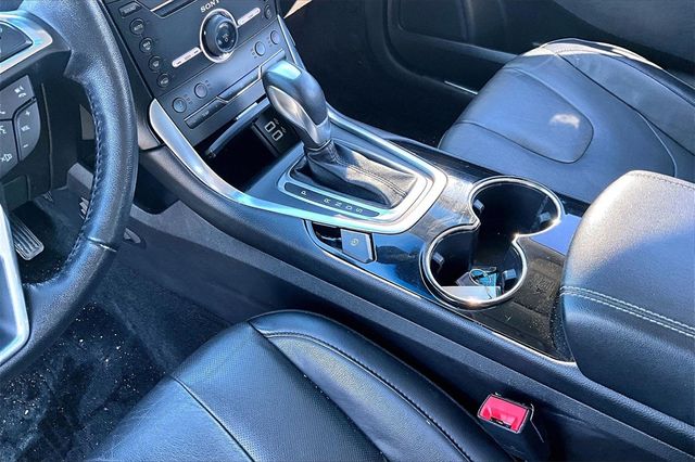 2016 Ford Edge Titanium