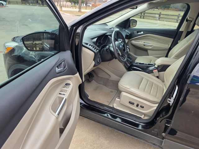 2016 Ford Escape Titanium | Arlington, TX | Tray Rogers dba Southwest Collision Center   