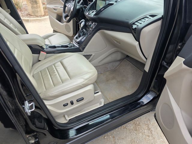 2016 Ford Escape Titanium | Arlington, TX | Tray Rogers dba Southwest Collision Center 2016 Ford Escape Titanium | Arlington, TX | Tray Rogers dba Southwest Collision Center