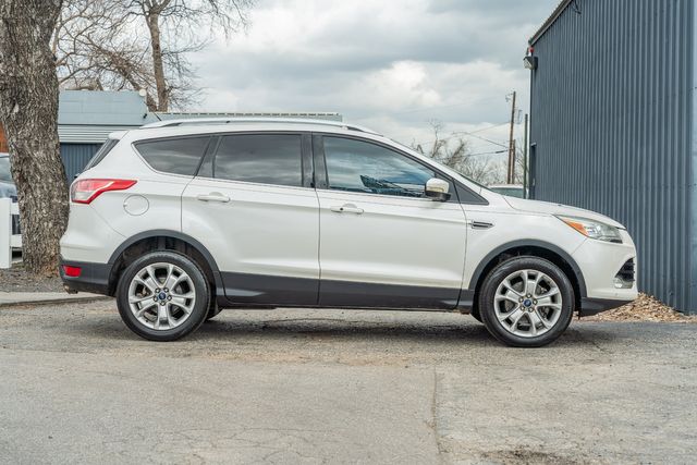 2016 Ford Escape Titanium 2.0L ECOBOOST / TECH PKG / FWD / 5 PASS | Austin, TX | Rocky Mountain Truck Stop Austin