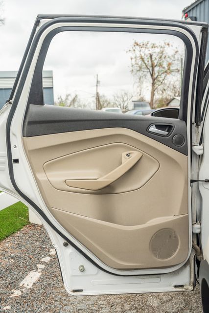 2016 Ford Escape Titanium 2.0L ECOBOOST / TECH PKG / FWD / 5 PASS | Austin, TX | Rocky Mountain Truck Stop Austin