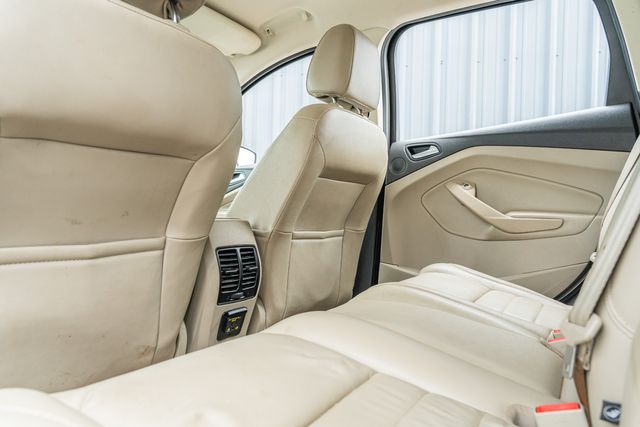 2016 Ford Escape Titanium 2.0L ECOBOOST / TECH PKG / FWD / 5 PASS | Austin, TX | Rocky Mountain Truck Stop Austin 2016 Ford Escape Titanium 2.0L ECOBOOST / TECH PKG / FWD / 5 PASS | Austin, TX | Rocky Mountain Truck Stop Austin