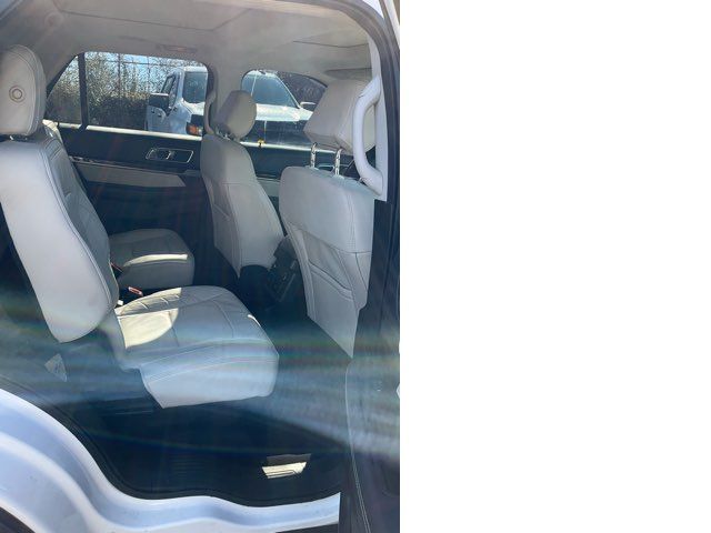 2016 Ford Explorer Platinum 2016 Ford Explorer Platinum