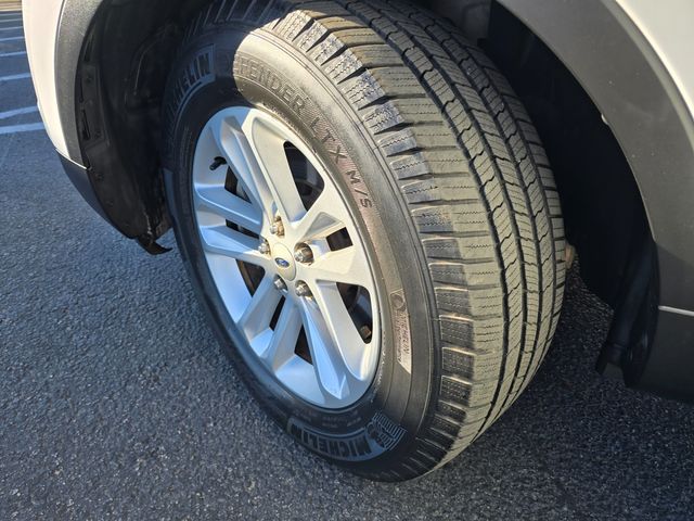 2016 Ford Explorer XLT 2016 Ford Explorer XLT