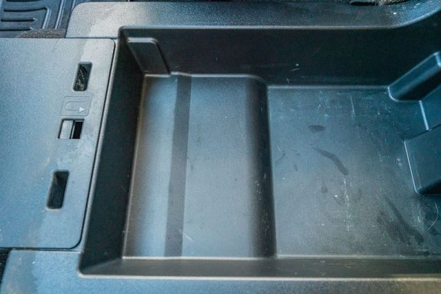 2016 Ford F-150 XL CREW CAB / SPORT PACKAGE / ALWAYS TEXAS OWNED | Austin, TX | Rocky Mountain Truck Stop Austin 2016 Ford F-150 XL CREW CAB / SPORT PACKAGE / ALWAYS TEXAS OWNED | Austin, TX | Rocky Mountain Truck Stop Austin