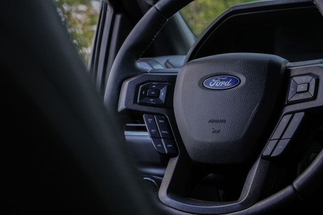 2016 Ford F-150 XLT SPORT CREW CAB FX4 W/ UPGRADES / 4WD | Austin, TX | Rocky Mountain Truck Stop Austin