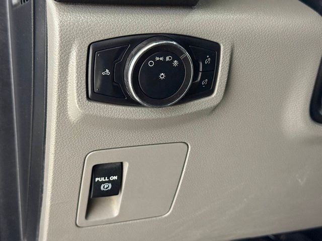 2016 Ford F-150 XL 4x2 4dr SuperCab 6.5 ft. SB | Houston, TX | Houston Auto Credit 2016 Ford F-150 XL 4x2 4dr SuperCab 6.5 ft. SB | Houston, TX | Houston Auto Credit