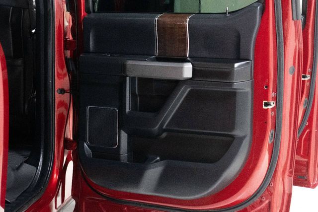 2016 Ford F-150 Platinum 4x4 4dr SuperCrew 6.5 ft. SB | Houston, TX | Houston Auto Credit 2016 Ford F-150 Platinum 4x4 4dr SuperCrew 6.5 ft. SB | Houston, TX | Houston Auto Credit