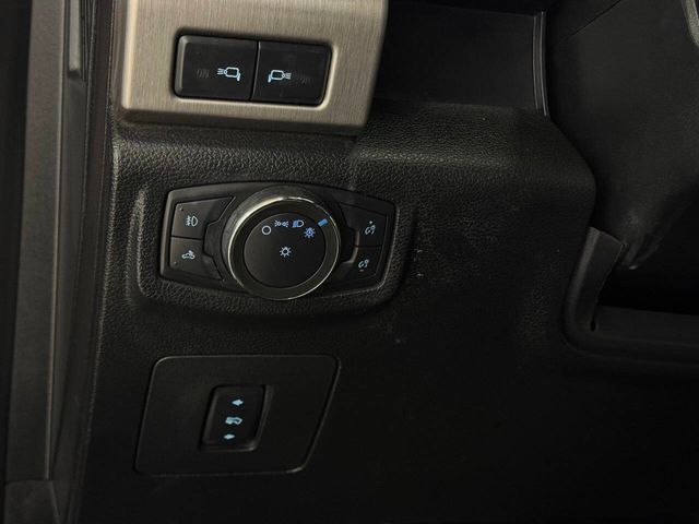 2016 Ford F-150 Platinum 4x4 4dr SuperCrew 6.5 ft. SB | Houston, TX | Houston Auto Credit 2016 Ford F-150 Platinum 4x4 4dr SuperCrew 6.5 ft. SB | Houston, TX | Houston Auto Credit