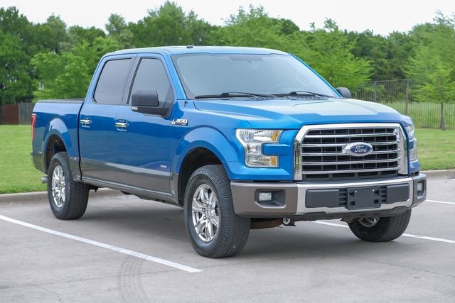 2016 Ford F-150 XLT Chrome Package FX4 Pro Trailer Assist Sync XM 2016 Ford F-150 XLT Chrome Package FX4 Pro Trailer Assist Sync XM