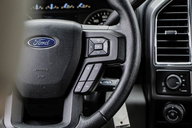 2016 Ford F-150 XLT Chrome Package FX4 Pro Trailer Assist Sync XM 2016 Ford F-150 XLT Chrome Package FX4 Pro Trailer Assist Sync XM