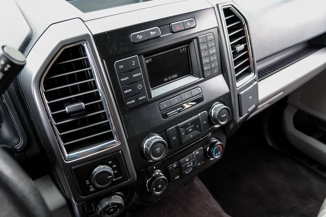 2016 Ford F-150 XLT Chrome Package FX4 Pro Trailer Assist Sync XM 2016 Ford F-150 XLT Chrome Package FX4 Pro Trailer Assist Sync XM