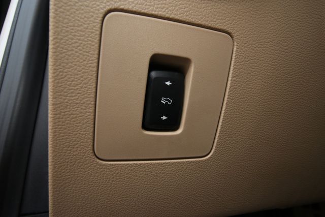 2016 Ford F-150 LARIAT | San Antonio, TX | R&L Certified Auto Group 2016 Ford F-150 LARIAT | San Antonio, TX | R&L Certified Auto Group