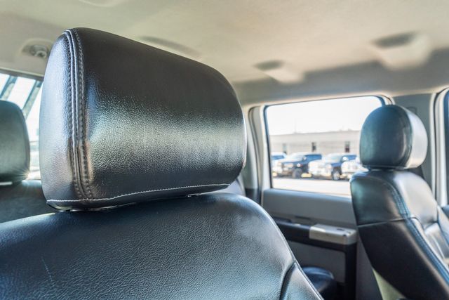 2016 Ford F-250 Super Duty XLT CREW CAB 4X4 FLAT BED / CLEAN CARFAX | Austin, TX | Rocky Mountain Truck Stop Austin