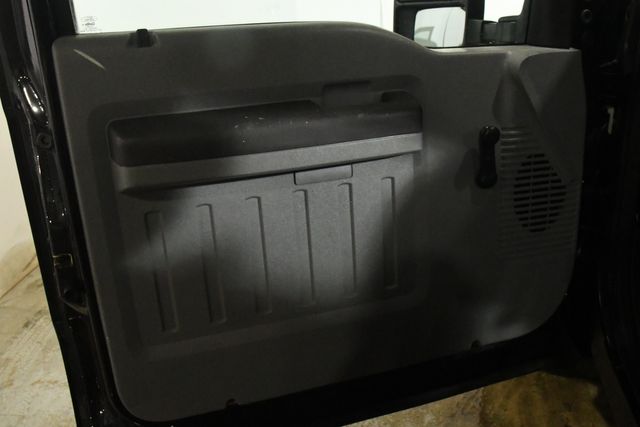 2016 Ford F-250 Super Duty XL Rack Body | Branford, CT | Sound Auto Wholesalers 2016 Ford F-250 Super Duty XL Rack Body | Branford, CT | Sound Auto Wholesalers