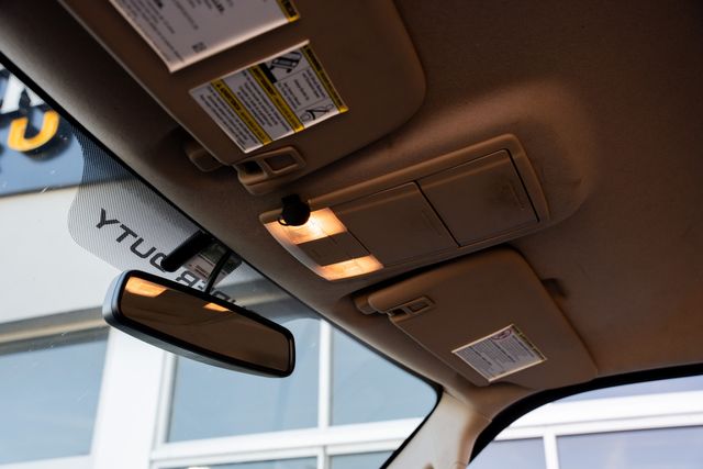 2016 Ford F-250 Super Duty XLT CREW CAB 4X4 W/ UPGRADES / CREW CAB DIESEL | Dallas, TX | Rocky Mountain Truck Stop Dallas 2016 Ford F-250 Super Duty XLT CREW CAB 4X4 W/ UPGRADES / CREW CAB DIESEL | Dallas, TX | Rocky Mountain Truck Stop Dallas