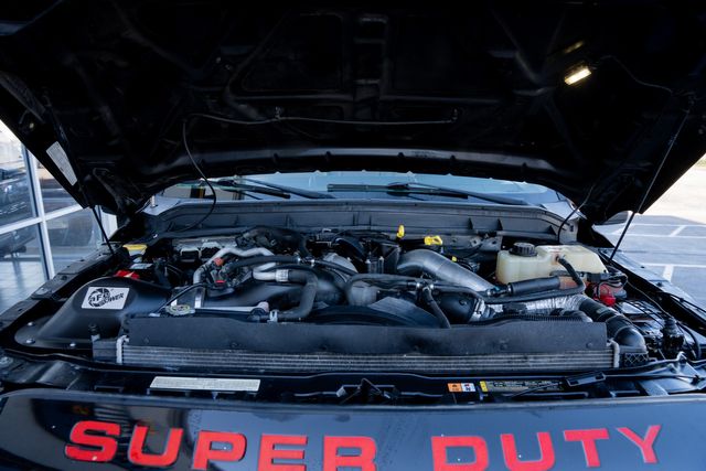 2016 Ford F-250 Super Duty XLT CREW CAB 4X4 W/ UPGRADES / CREW CAB DIESEL | Dallas, TX | Rocky Mountain Truck Stop Dallas