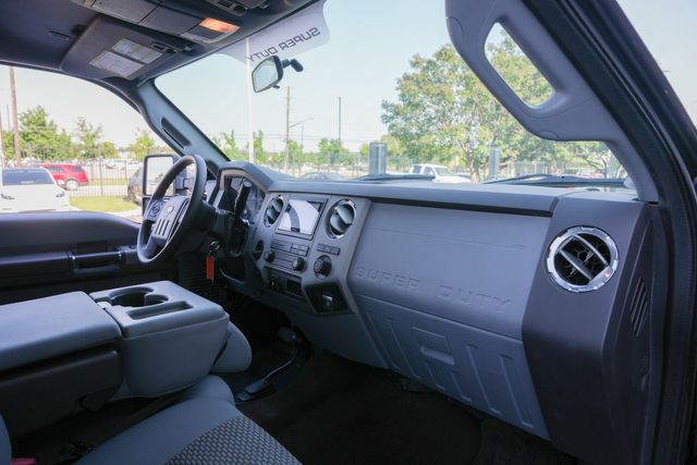 2016 Ford F-250 Super Duty XLT CREW CAB LONG BED 4X4 / DIESEL | Dallas, TX | Rocky Mountain Truck Stop Dallas 2016 Ford F-250 Super Duty XLT CREW CAB LONG BED 4X4 / DIESEL | Dallas, TX | Rocky Mountain Truck Stop Dallas