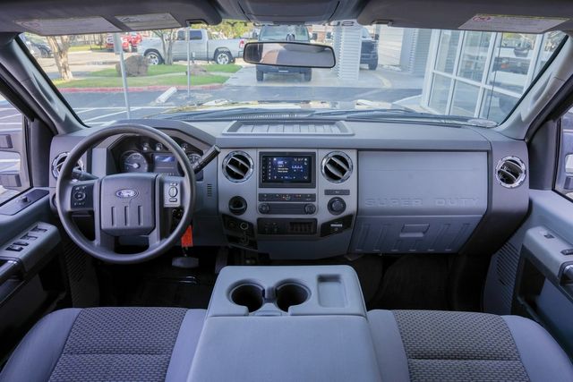 2016 Ford F-250 Super Duty XLT CREW CAB LONG BED 4X4 / DIESEL | Dallas, TX | Rocky Mountain Truck Stop Dallas 2016 Ford F-250 Super Duty XLT CREW CAB LONG BED 4X4 / DIESEL | Dallas, TX | Rocky Mountain Truck Stop Dallas