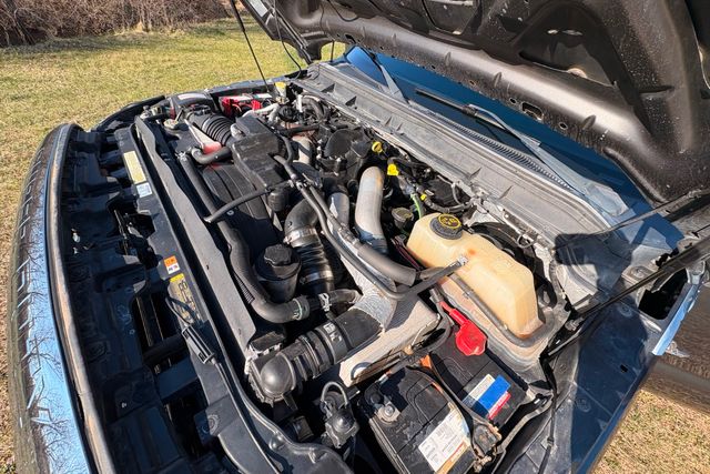 2016 Ford F-250 Super Duty Lariat | Roscoe, IL | Autoland Outlets 2016 Ford F-250 Super Duty Lariat | Roscoe, IL | Autoland Outlets