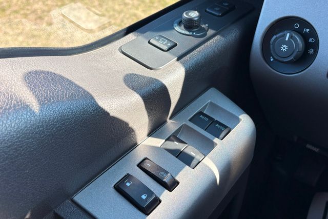 2016 Ford F-250 Super Duty Lariat | Roscoe, IL | Autoland Outlets 2016 Ford F-250 Super Duty Lariat | Roscoe, IL | Autoland Outlets