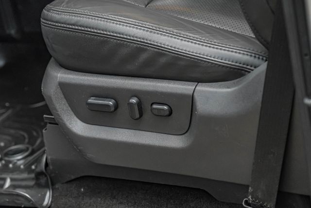 2016 Ford F-350 Super Duty Platinum FX4 Power Stroke SUNROOF Frontier Bumpers | Dallas, TX | East Dallas Diesel 2016 Ford F-350 Super Duty Platinum FX4 Power Stroke SUNROOF Frontier Bumpers | Dallas, TX | East Dallas Diesel