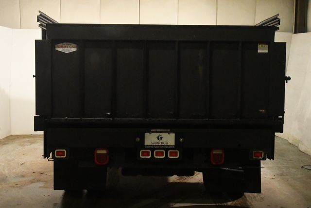 2016 Ford F-350 Super Duty XL Rack Body w/ Tommy Gate | Branford, CT | Sound Auto Wholesalers