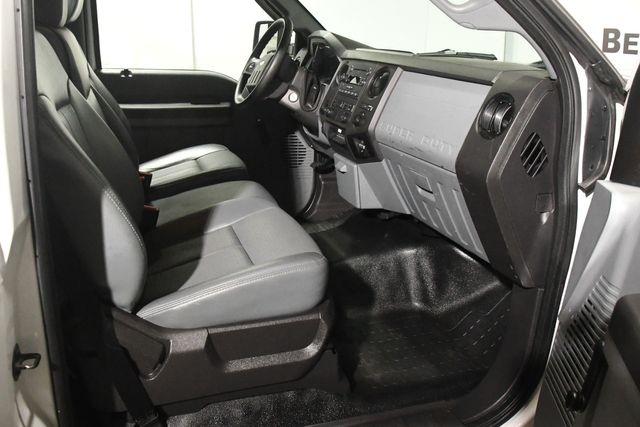 2016 Ford F-350 Super Duty XL Rack Body w/ Tommy Gate | Branford, CT | Sound Auto Wholesalers 2016 Ford F-350 Super Duty XL Rack Body w/ Tommy Gate | Branford, CT | Sound Auto Wholesalers