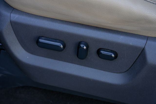 2016 Ford F-350 Super Duty Lariat ULTIMATE FX4 / CREW CAB LONG BED DRW | Austin, TX | Rocky Mountain Truck Stop Austin