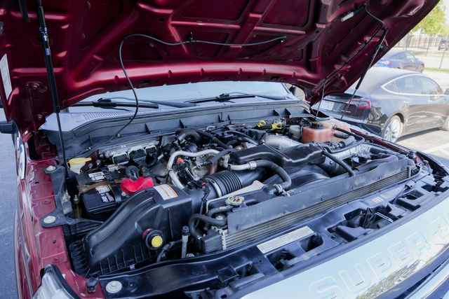 2016 Ford F-350 Super Duty Lariat ULTIMATE FX4 / CREW CAB LONG BED DRW | Austin, TX | Rocky Mountain Truck Stop Austin