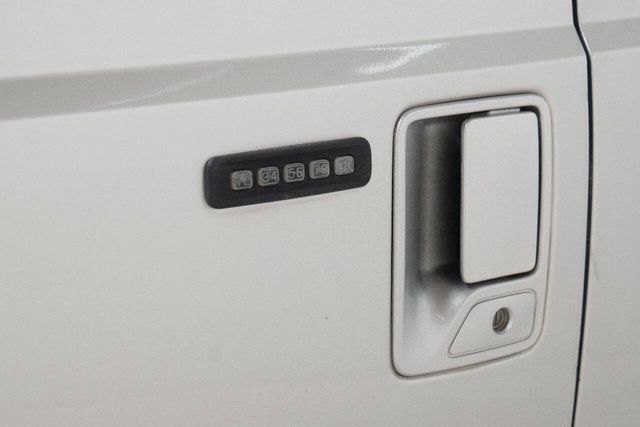 2016 Ford F-350 Super Duty Platinum 4x4 4dr Crew Cab 6.8 ft. SB SRW Pickup | Houston, TX | Houston Auto Credit 2016 Ford F-350 Super Duty Platinum 4x4 4dr Crew Cab 6.8 ft. SB SRW Pickup | Houston, TX | Houston Auto Credit