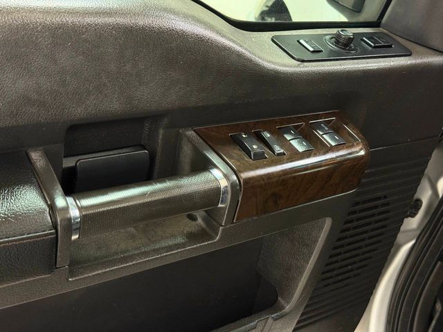 2016 Ford F-350 Super Duty Platinum 4x4 4dr Crew Cab 6.8 ft. SB SRW Pickup | Houston, TX | Houston Auto Credit 2016 Ford F-350 Super Duty Platinum 4x4 4dr Crew Cab 6.8 ft. SB SRW Pickup | Houston, TX | Houston Auto Credit