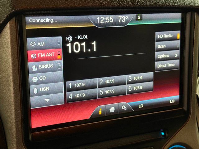 2016 Ford F-350 Super Duty Platinum 4x4 4dr Crew Cab 6.8 ft. SB SRW Pickup | Houston, TX | Houston Auto Credit 2016 Ford F-350 Super Duty Platinum 4x4 4dr Crew Cab 6.8 ft. SB SRW Pickup | Houston, TX | Houston Auto Credit