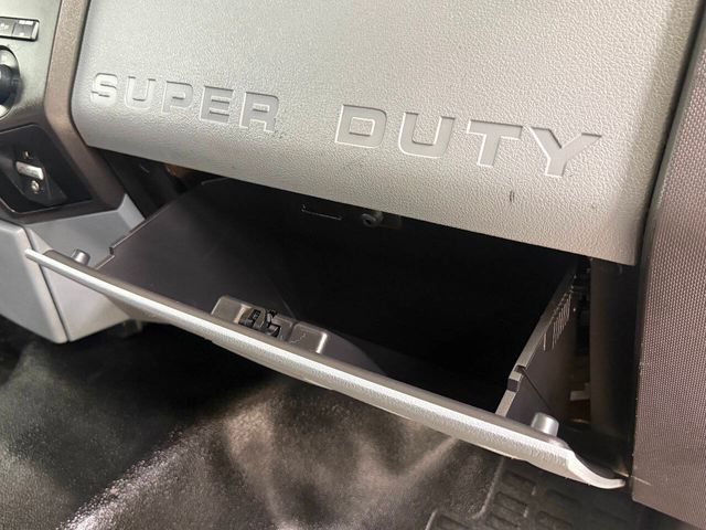 2016 Ford F-350 Super Duty XLT 4x4 2dr Regular Cab 8 ft. LB SRW Pickup | Houston, TX | Houston Auto Credit 2016 Ford F-350 Super Duty XLT 4x4 2dr Regular Cab 8 ft. LB SRW Pickup | Houston, TX | Houston Auto Credit