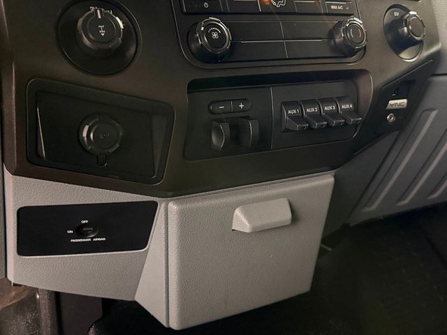 2016 Ford F-350 Super Duty XLT 4x4 2dr Regular Cab 8 ft. LB SRW Pickup | Houston, TX | Houston Auto Credit 2016 Ford F-350 Super Duty XLT 4x4 2dr Regular Cab 8 ft. LB SRW Pickup | Houston, TX | Houston Auto Credit