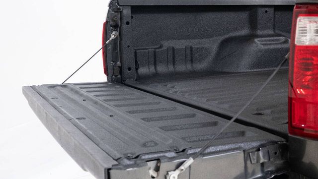 2016 Ford F-350 Super Duty XLT 4x4 2dr Regular Cab 8 ft. LB SRW Pickup | Houston, TX | Houston Auto Credit