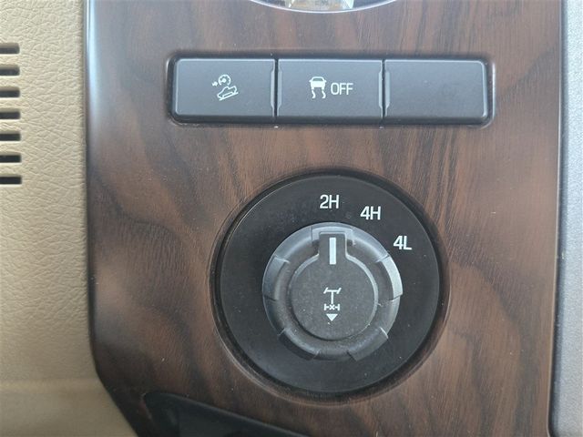 2016 Ford F-350 Super Duty Lariat 2016 Ford F-350 Super Duty Lariat