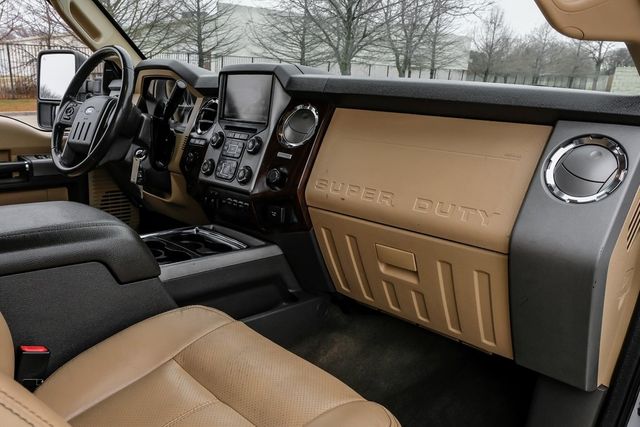 2016 Ford F-350 Super Duty Lariat