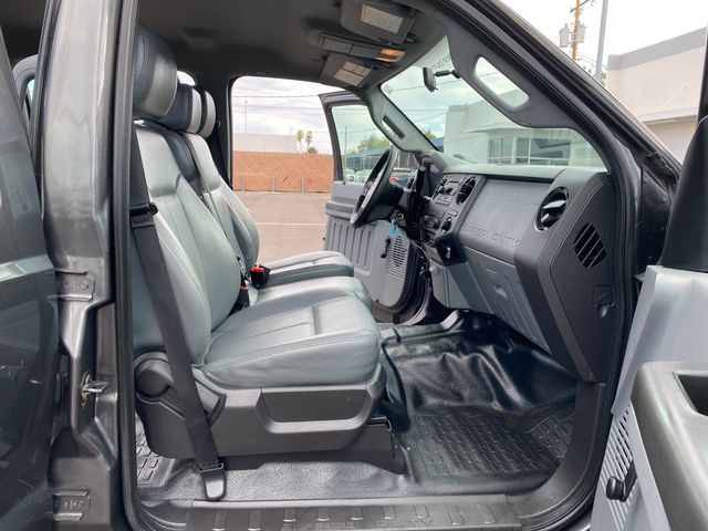 2016 Ford F-350 Super Duty XL CREW CAB FLAT BED DUALLY 3 MONTH/3,000 MILE NATIONAL POWERTRAIN WARRANTY