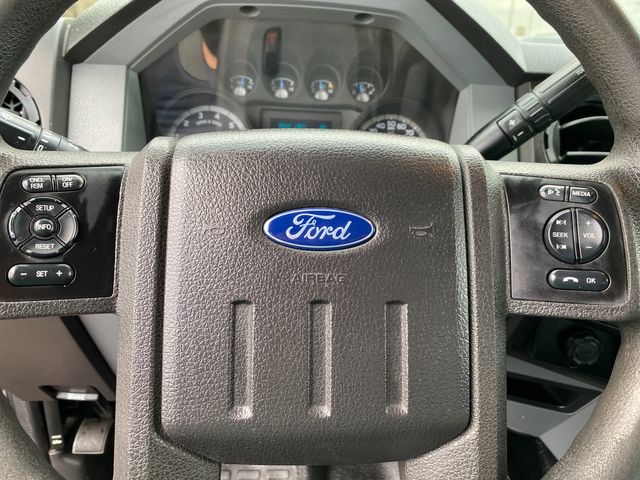 2016 Ford F-350 Super Duty XL CREW CAB FLAT BED DUALLY 3 MONTH/3,000 MILE NATIONAL POWERTRAIN WARRANTY