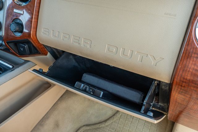 2016 Ford F-450 Super Duty King Ranch LONG BED DRW FX4 / LOTS OF SERVICE HIST | Dallas, TX | Rocky Mountain Truck Stop Dallas 2016 Ford F-450 Super Duty King Ranch LONG BED DRW FX4 / LOTS OF SERVICE HIST | Dallas, TX | Rocky Mountain Truck Stop Dallas